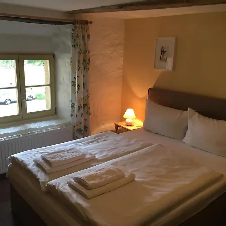 Kloster Bed & Breakfast Hedersleben