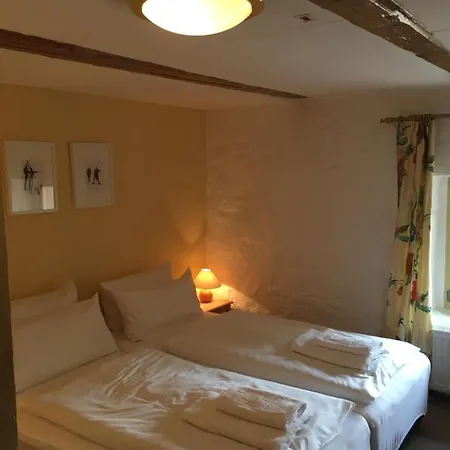 Kloster Bed & Breakfast Hedersleben