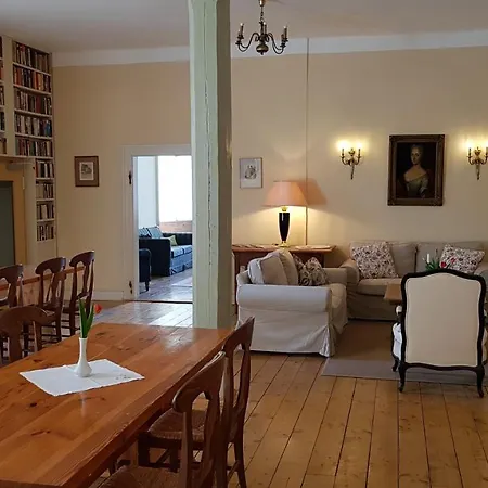 לינה וארוחת בוקר Kloster